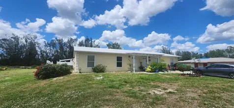 345 - 347 Sunflower Street Punta Gorda FL 33982