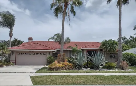 5848 Sandy Pointe Drive Sarasota FL 34233