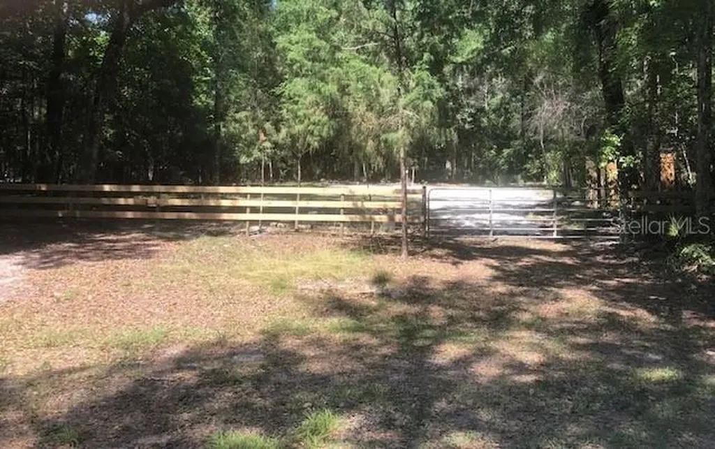 12539 NE 21st Terrace Branford FL 32008
