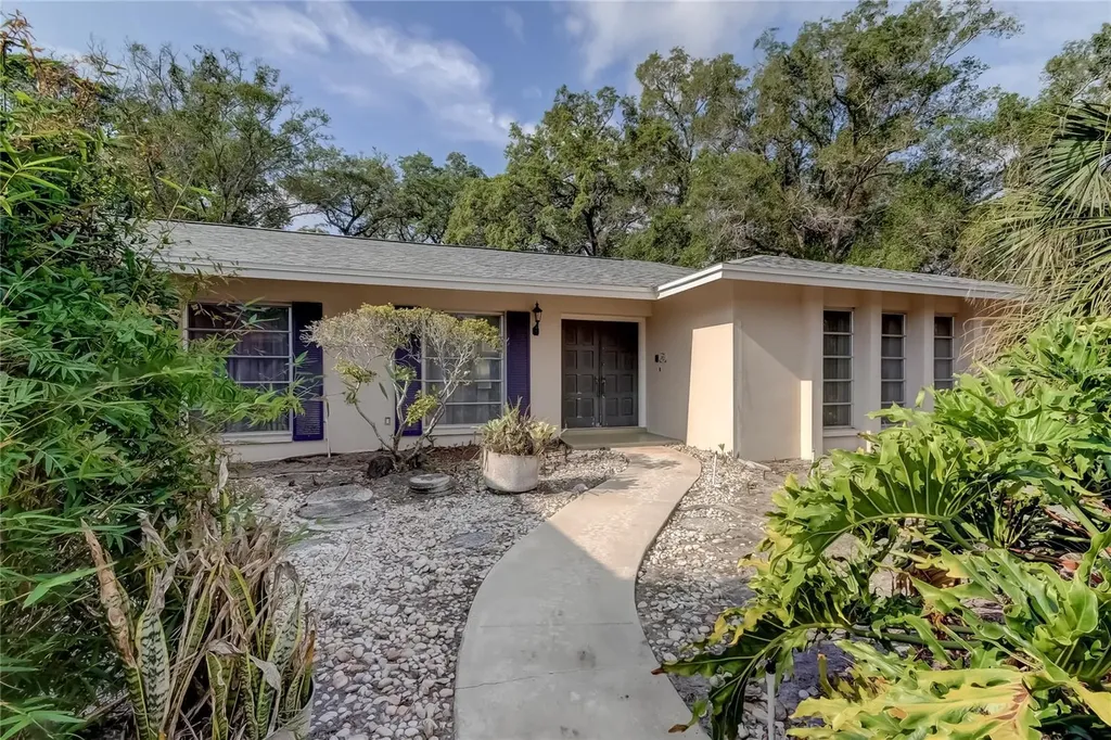 1751 Hickory Gate Drive S Dunedin FL 34698