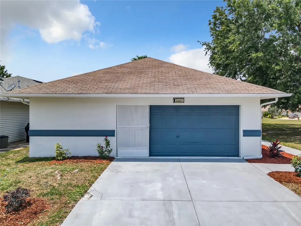 5527 Laver Street Leesburg FL 34748