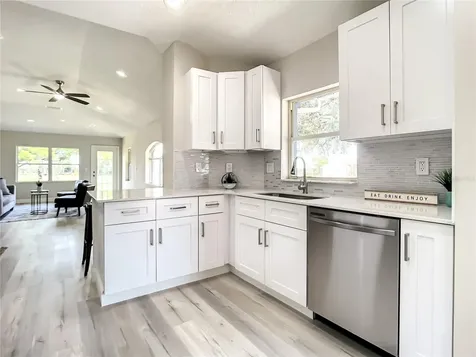 5527 Laver Street Leesburg FL 34748