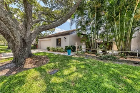 3670 Glen Oaks Manor Drive Sarasota FL 34232