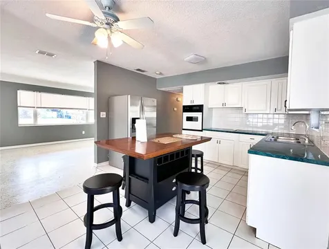 1611 45th Street N St Petersburg FL 33713