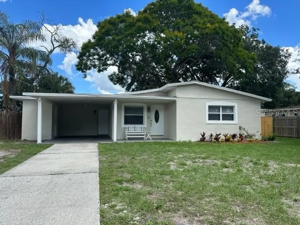 4504 S Lois Avenue Tampa FL 33611