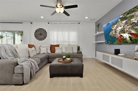 642 Ogelthorpe Drive Davenport FL 33897