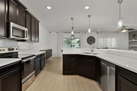 642 Ogelthorpe Drive Davenport FL 33897