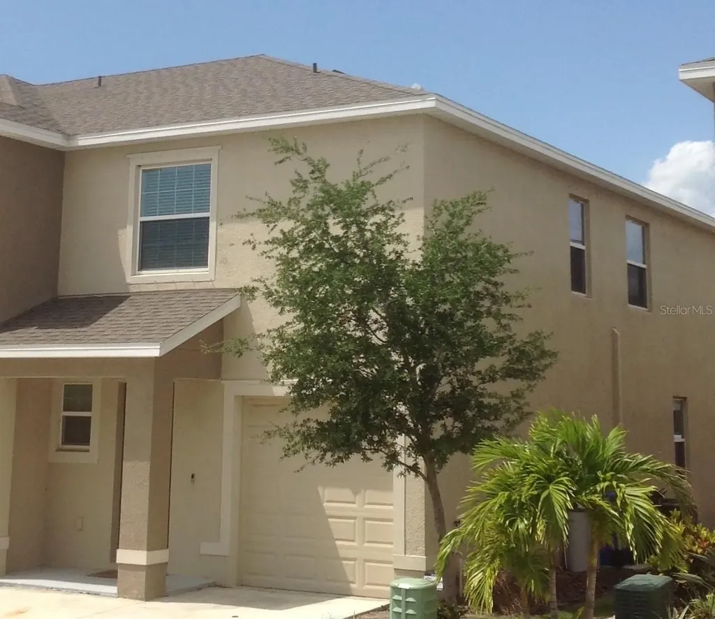 714 Barclay Wood Drive Ruskin FL 33570