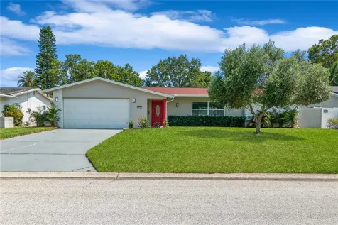 1546 69th Place S St Petersburg FL 33705