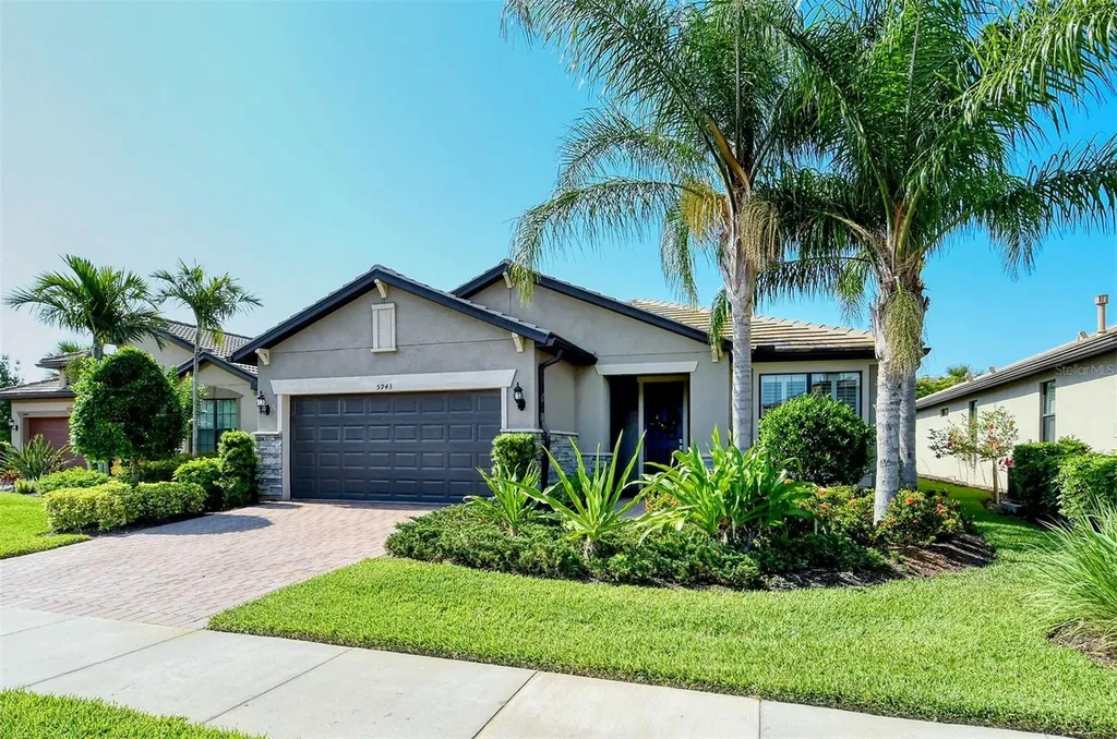 5943 Caspian Tern Drive Sarasota FL 34238