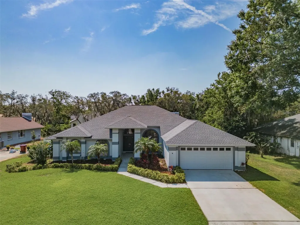 2906 Pine Club Drive Plant City FL 33566