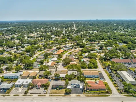 2261 W Bay Drive Largo FL 33770