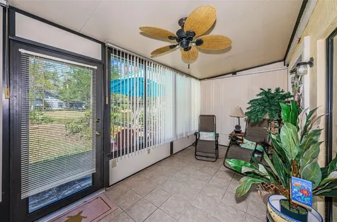 325 Woods Landing Trail Oldsmar FL 34677