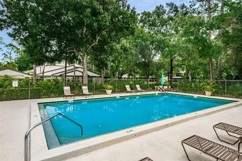 325 Woods Landing Trail Oldsmar FL 34677