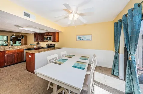 325 Woods Landing Trail Oldsmar FL 34677