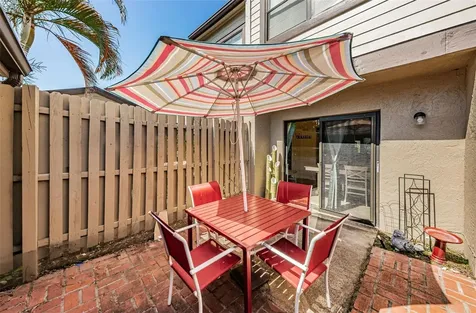 325 Woods Landing Trail Oldsmar FL 34677