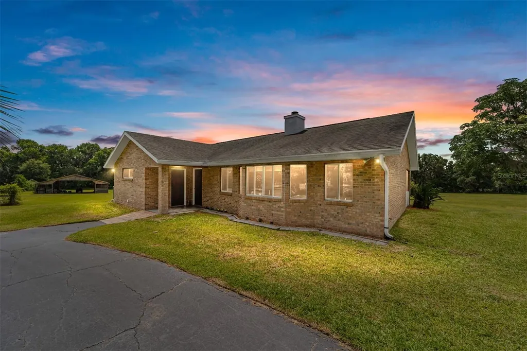 10210 NW 200th Street Road Micanopy FL 32667
