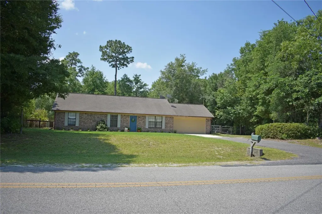 922 SE 66th Street Starke FL 32091