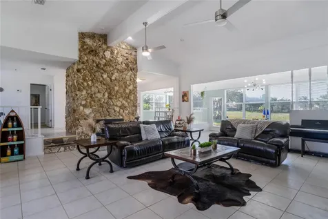 1065 Lake Francis Drive Apopka FL 32712