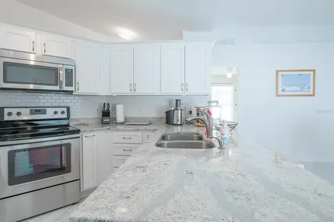 5008 Heatherlake Terrace Kissimmee FL 34758