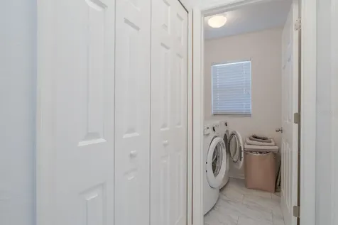 5008 Heatherlake Terrace Kissimmee FL 34758