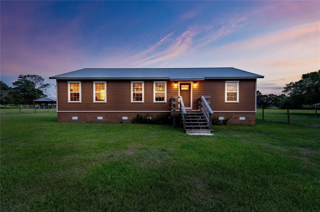 22394 Mizell Road Brooksville FL 34602