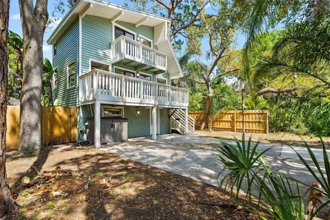 1919 Serpentine Circle S St Petersburg FL 33712