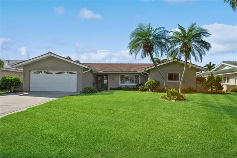 1960 Michigan Avenue NE St Petersburg FL 33703