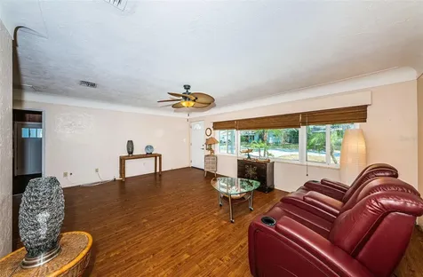 2900 67th Street N St Petersburg FL 33710