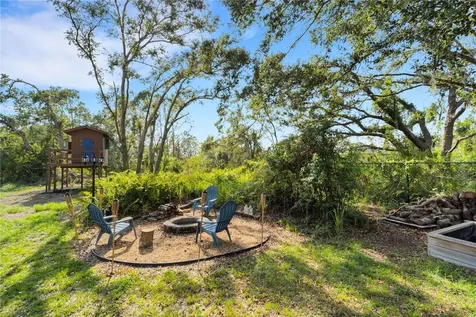 6250 Dandurand Avenue North Port FL 34291