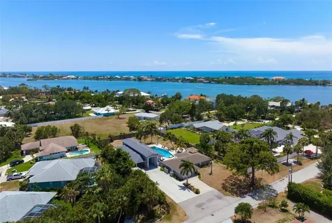 315 Montana Avenue Nokomis FL 34275