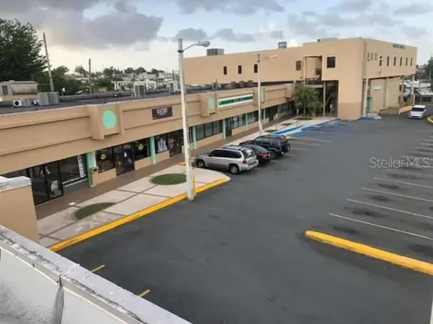 Forest Hills Pr-167 Int. Cll-15 Bayamon PR 00959