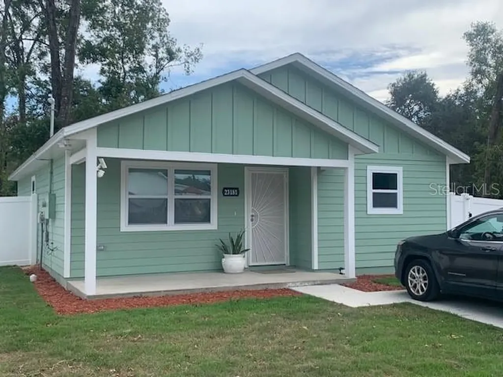 23181 NW 180th Place High Springs FL 32643