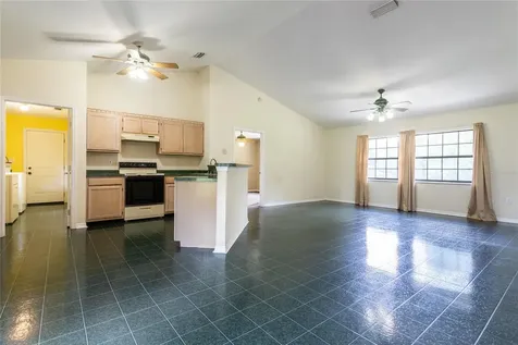 10710 NW 199th Avenue Alachua FL 32615