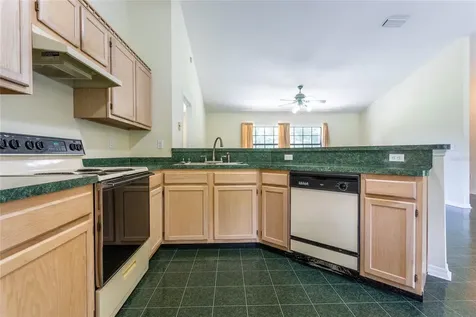 10710 NW 199th Avenue Alachua FL 32615
