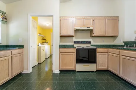 10710 NW 199th Avenue Alachua FL 32615
