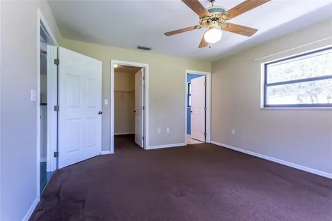 10710 NW 199th Avenue Alachua FL 32615
