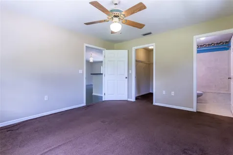 10710 NW 199th Avenue Alachua FL 32615
