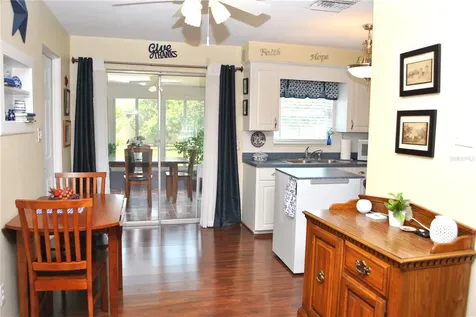 3271 36th Street N St Petersburg FL 33713