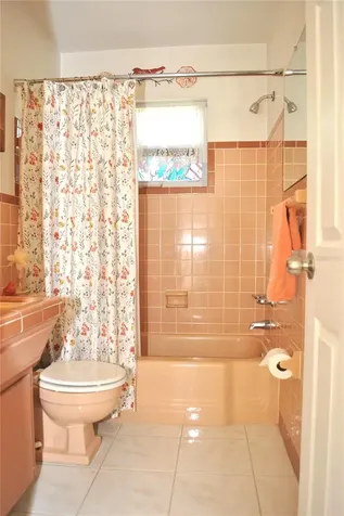 3271 36th Street N St Petersburg FL 33713