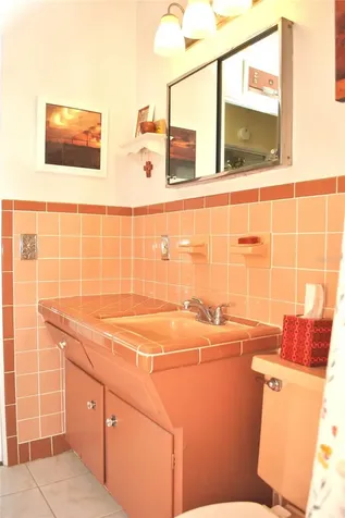 3271 36th Street N St Petersburg FL 33713