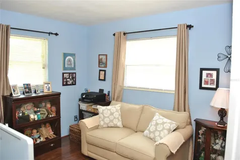3271 36th Street N St Petersburg FL 33713