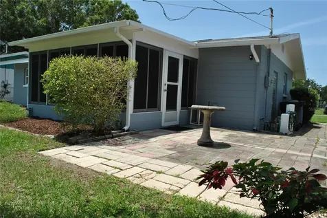 3271 36th Street N St Petersburg FL 33713