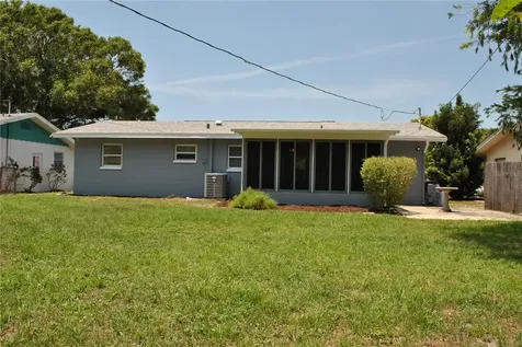 3271 36th Street N St Petersburg FL 33713