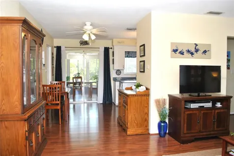 3271 36th Street N St Petersburg FL 33713