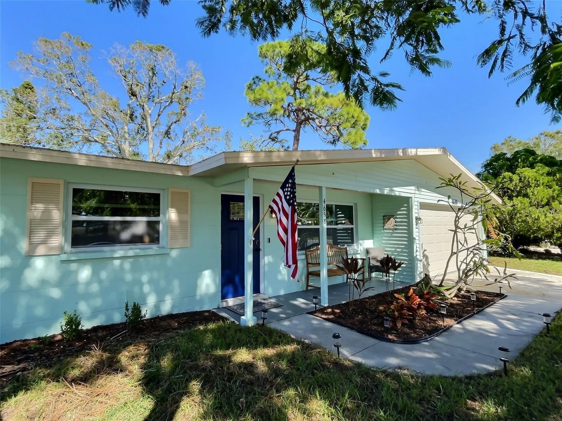 4658 Maceachen Boulevard Sarasota FL 34233