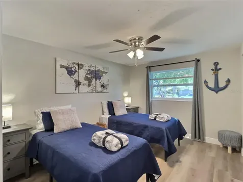 4658 Maceachen Boulevard Sarasota FL 34233