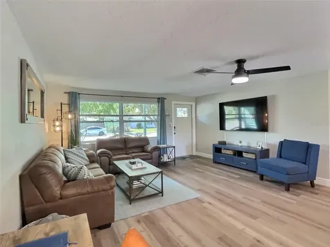 4658 Maceachen Boulevard Sarasota FL 34233