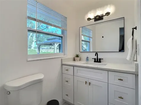 4658 Maceachen Boulevard Sarasota FL 34233
