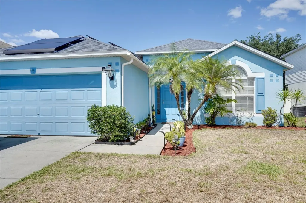 812 Dengar Avenue Haines City FL 33844